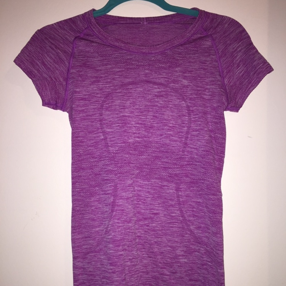 Lulu lemon shirt